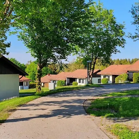Feriendorf Hochbergle Haus 131 * Lechbruck